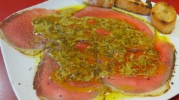 Recepta de cuina de Roast beef de vedella amb salsa Cafè de París